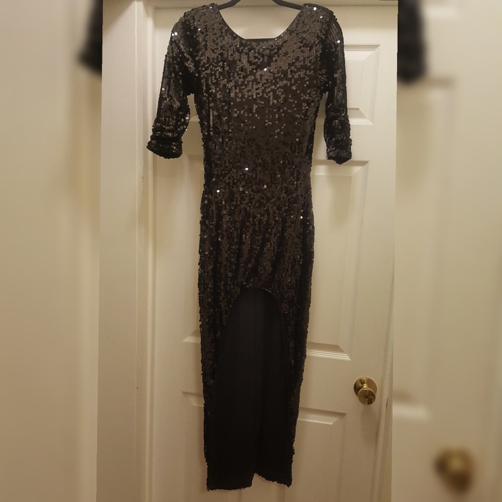 Beautiful sequins dress